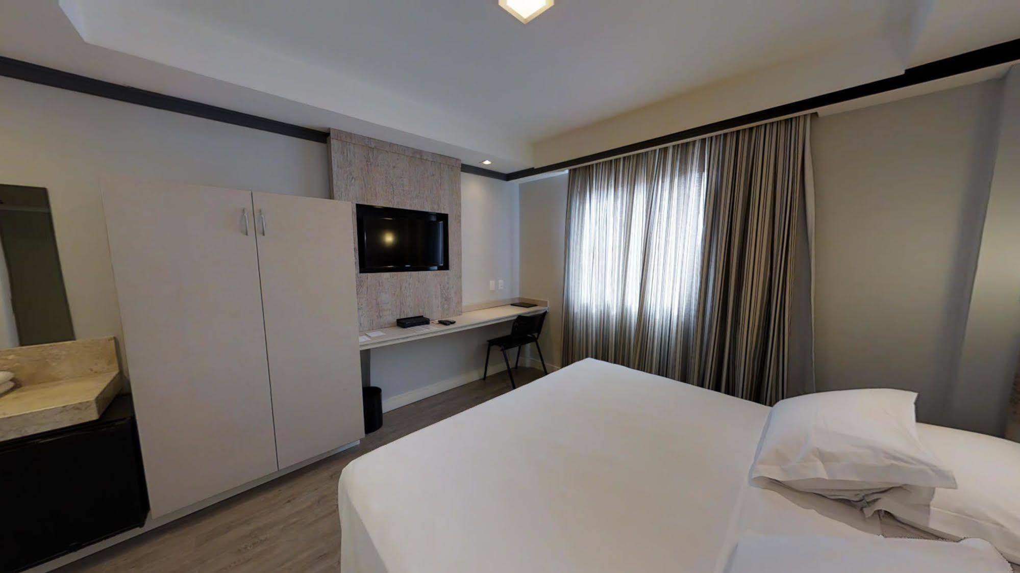 Hotel Kk Itu Exterior foto