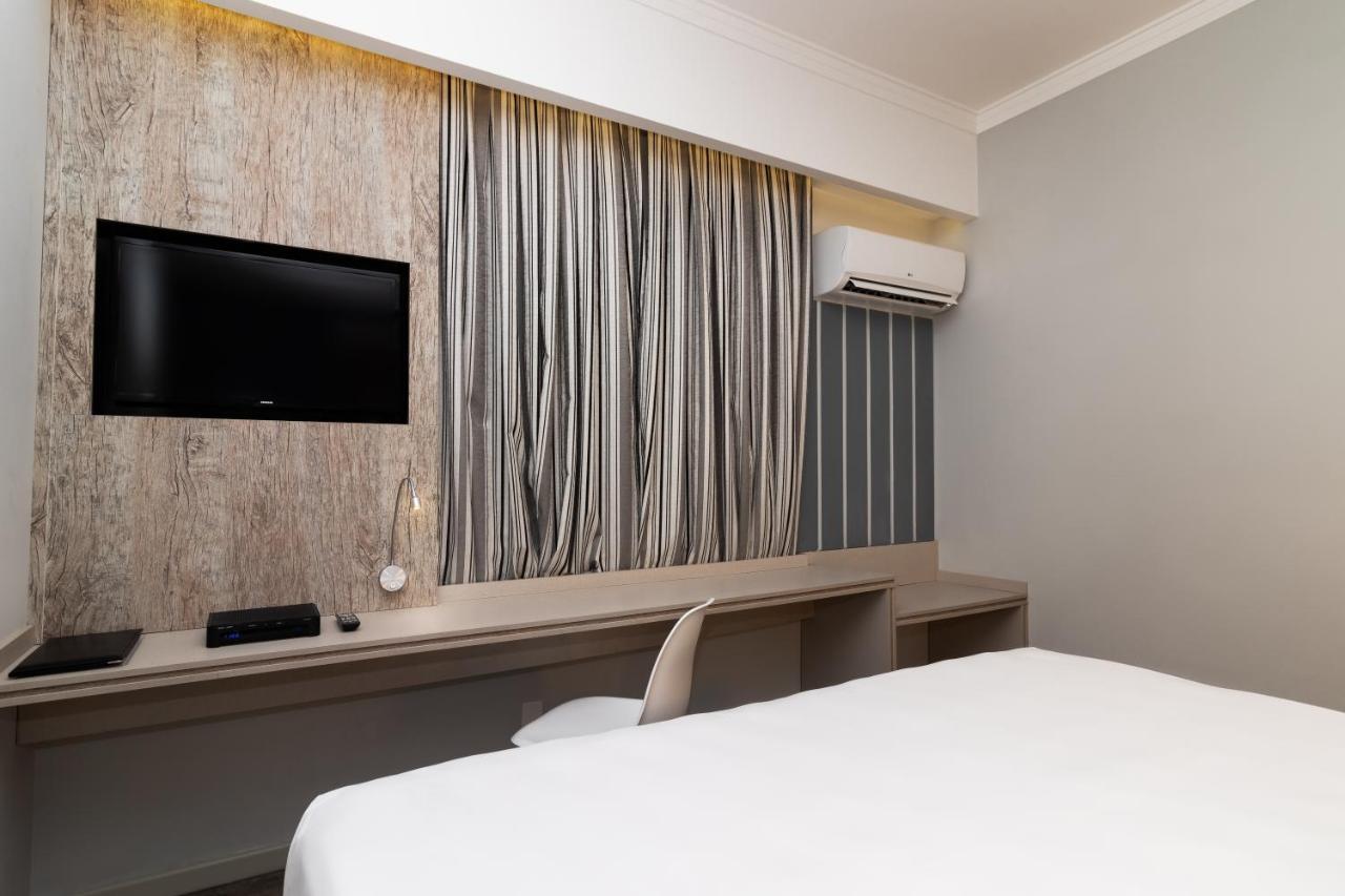 Hotel Kk Itu Exterior foto